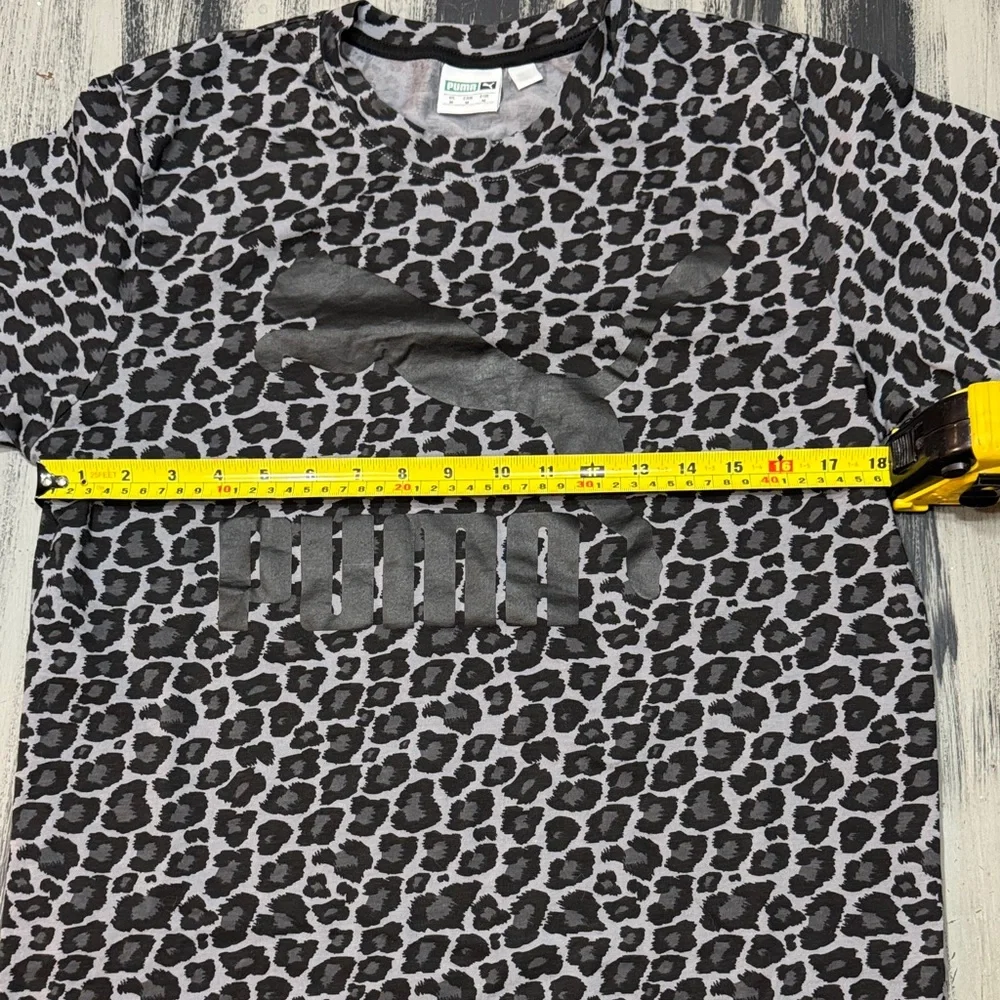 Puma Streetwear Black and Gray Leopard Print Men's Tee - Picture 5 of 9